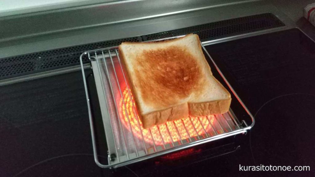 ラジエントヒーター用焼き網でトースト